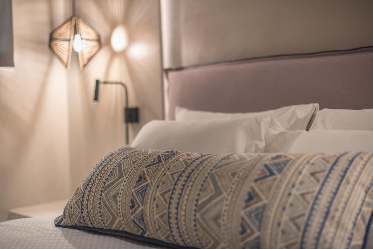 Apollonos 28 Luxury Suites 아테네 외부 사진