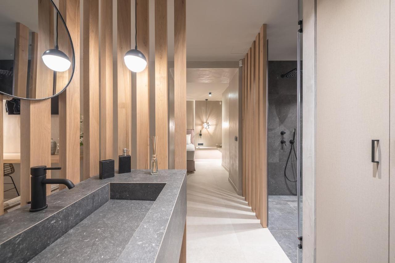 Apollonos 28 Luxury Suites 아테네 외부 사진